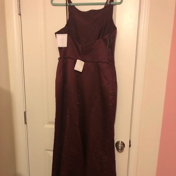 Bridesmaid/Formal Dress - Picture 3 of 3